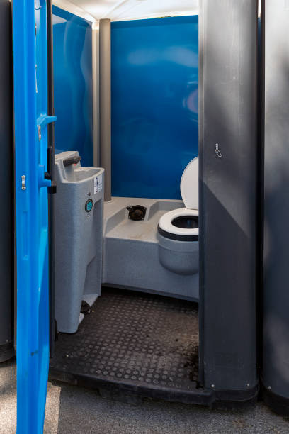 Best Porta potty delivery and setup  in Gibbstown, NJ